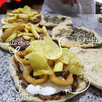 Un Cuore Di Pizza food