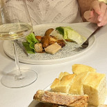Mugolone Comida