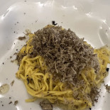 Mugolone Comida
