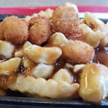 Mugolone Comida