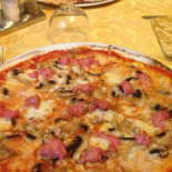 Petrucci Nourriture