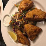 Dom Bistro food