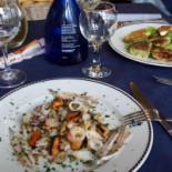 Sirenella Comida