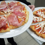 Fuori Tema Pizzeria food