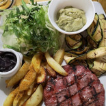 Baba Pub Pizzeria Steakhouse Nourriture