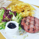 Baba Pub Pizzeria Steakhouse Nourriture