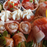 Wok Giardini D'oro food