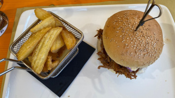 The Wall Brewpub food