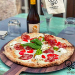 Quantobasta Pizza Dessert Nourriture