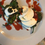 Cà Mia food
