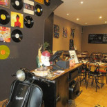 Pizzeria Cavour Certaldo À l'intérieur