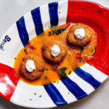 Sciué Premuda Comida