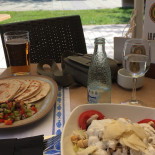 Era Pizza À l'intérieur