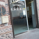 Island Café Exterior