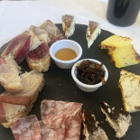 Plistia Comida