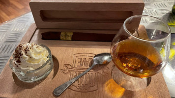 Man Cave Cafè drink