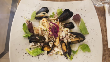 Fish Market Bistro food
