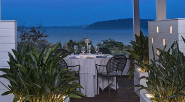 Five Diamond Ischia outside