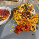 Alevante food
