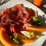 L Indicatore San Baronto Nourriture