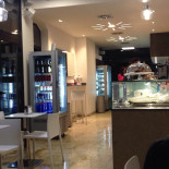 Piazza Diaz 7 inside