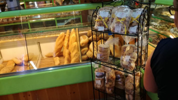 Antico Forno Aiello inside