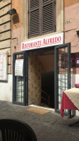 Alfredo outside