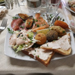 Al Castello Di Beatrice Comida