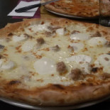 Sisters Pizza Coffee Nourriture