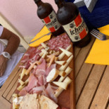 Shardana Enoteca Salumeria Bebida