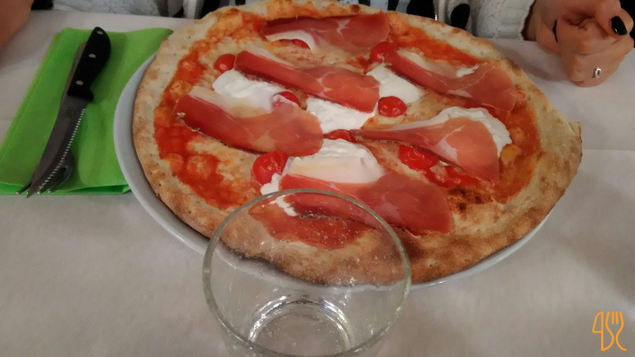 Pizzeria L'orco Comida