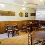 Pizzeria Birreria La Taverna Da Eliseo À l'intérieur