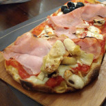 Dentrofuori Nourriture