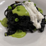 Molo Diciassette food