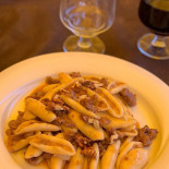 Alla Quiete Del Vecchio Pino Comida