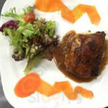 Alla Quiete Del Vecchio Pino Comida