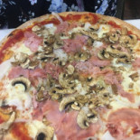 Eleven Pizzeria Nourriture