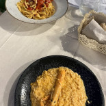 Cesarino E La Perla Nourriture