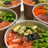 College Sushi Comida