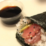 College Sushi Comida