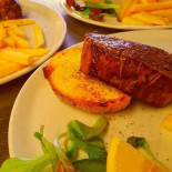 Le Piscine Comida