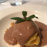 Pomiroeu Nourriture