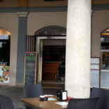Caffe Borsa Outside