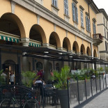 Caffe Borsa Extérieur