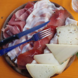 Les Montagnards Comida