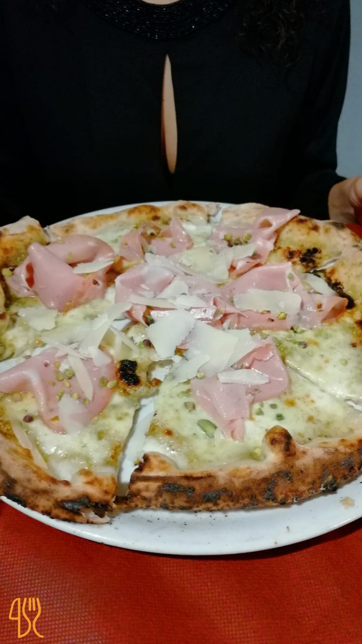 Besia Pizzeria&pub Comida