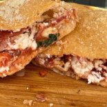 Farina Kitchen Comida