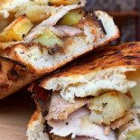 Farina Kitchen Comida
