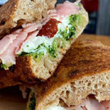 Farina Kitchen Comida