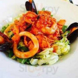 Tenuta Del Gallo food